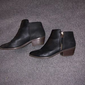 Call it spring boots size 6